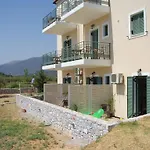 Akti Apartamento *
