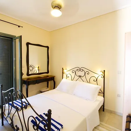 Akti Appartamento Kamáres