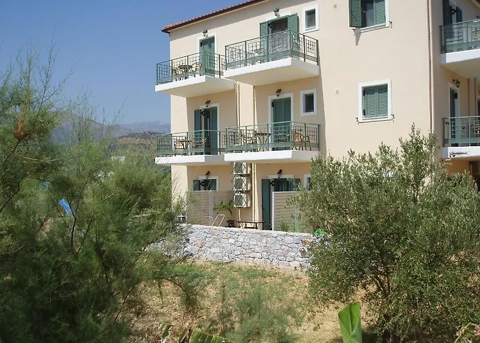 公寓 Akti Kamáres